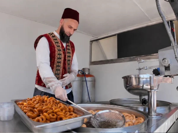 Hayır Lokması Döktürme İstanbul Lokmacı